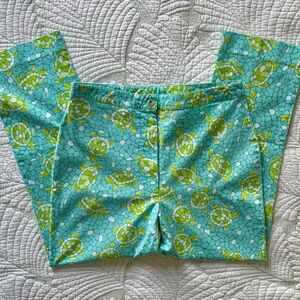 Lilly Pulitzer Mosaic Turtle Capris- Size 0